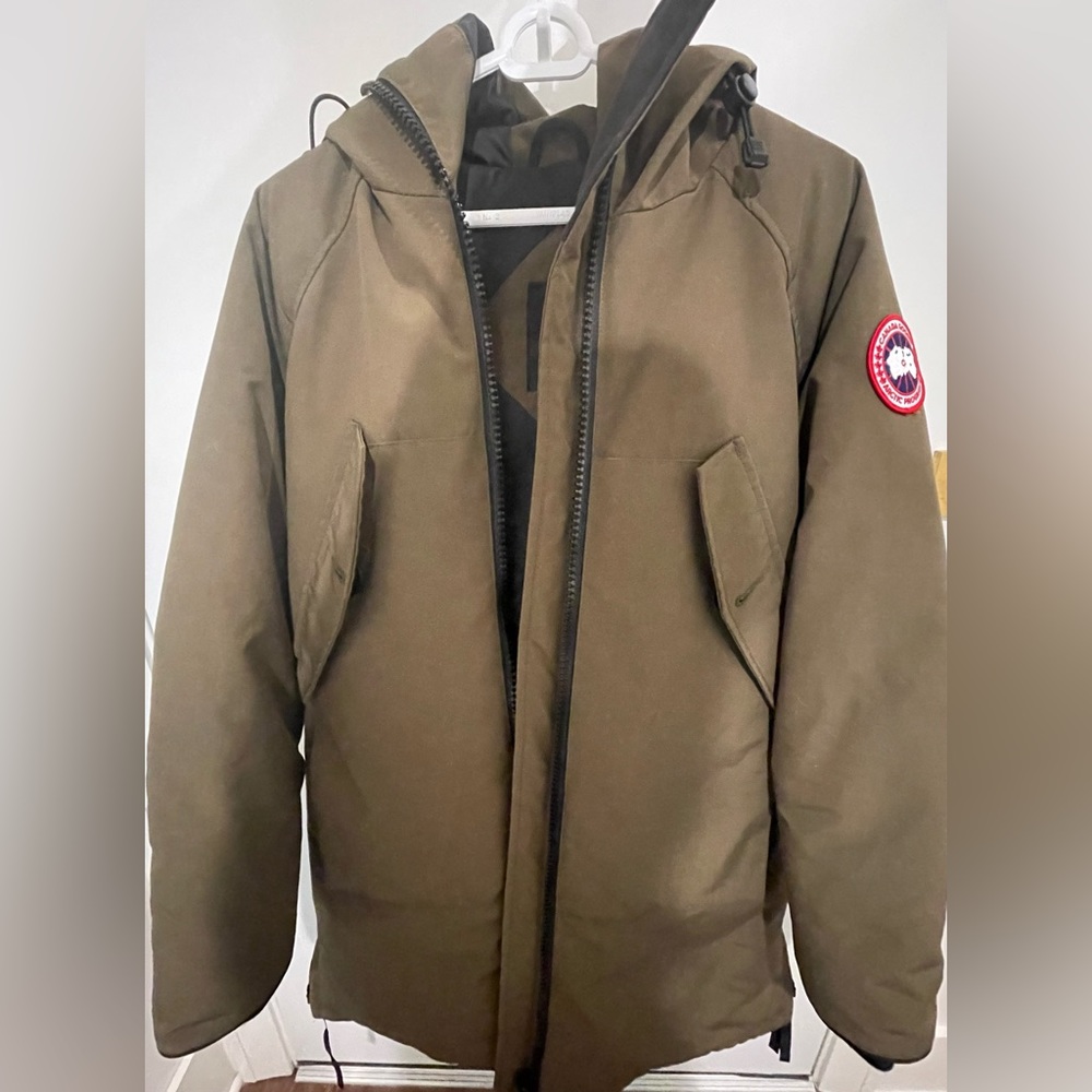 Canada Goose Army Green coat. Women’s size Small